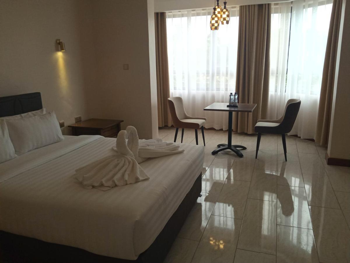 Villa Grazia Luxury Hotel Найваша Екстериор снимка