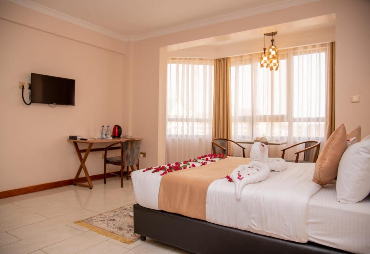 Villa Grazia Luxury Hotel Найваша Екстериор снимка